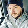 Sean Fraley - @seanf84 - Poshmark
